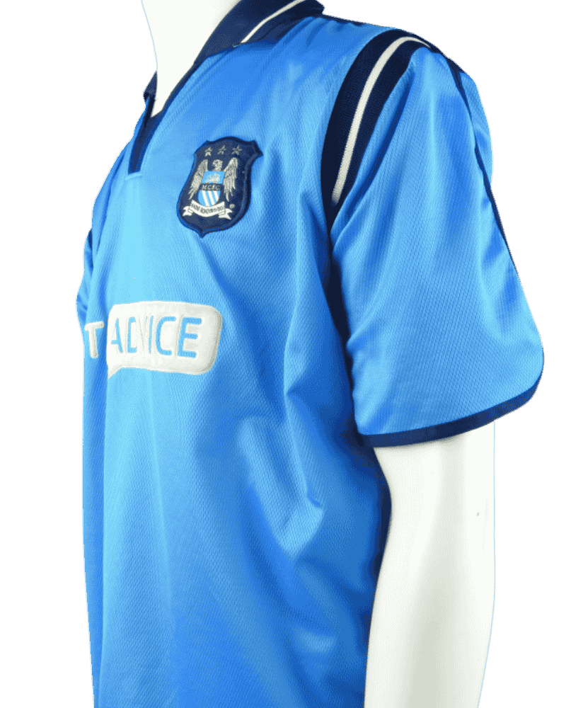 1044-Engeland-Manchester-City-Thuisshirt-First-Advice-2002-2003-maatM-zij