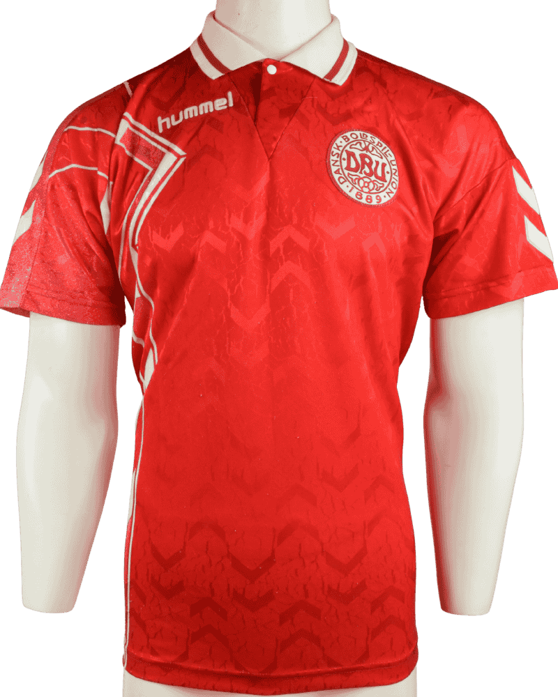 1127-national team-denemarken-thuis-1995-1996-thuis-maatM-voor