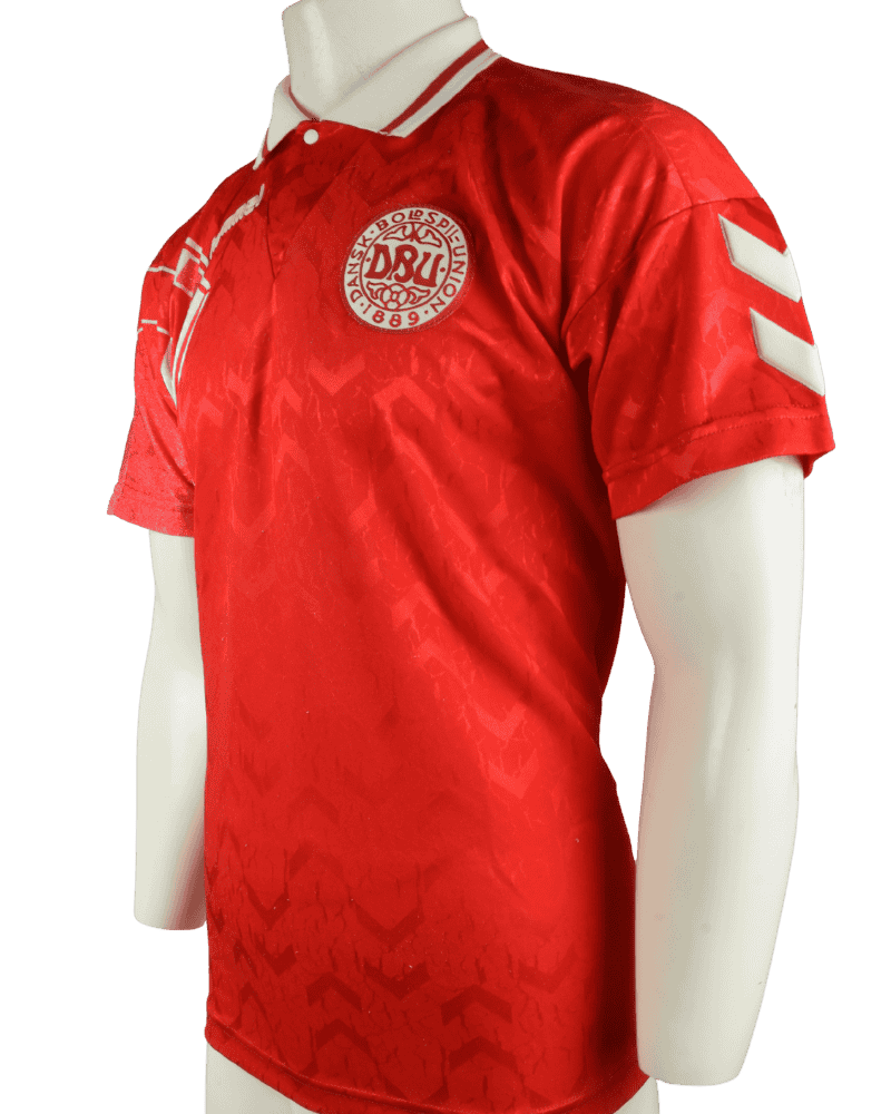 1127-national team-denemarken-thuis-1995-1996-thuis-maatM-zij