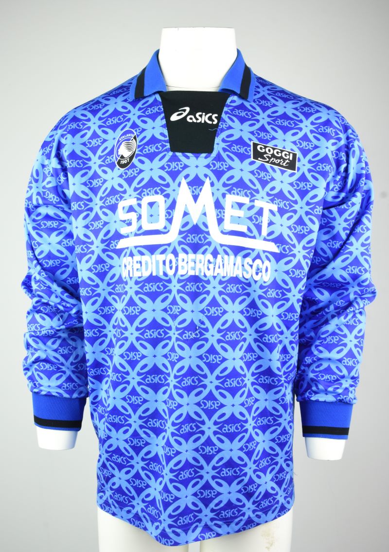 142-Italie-Atalanta-Trainingshirt-1995-1996-maatL-voor