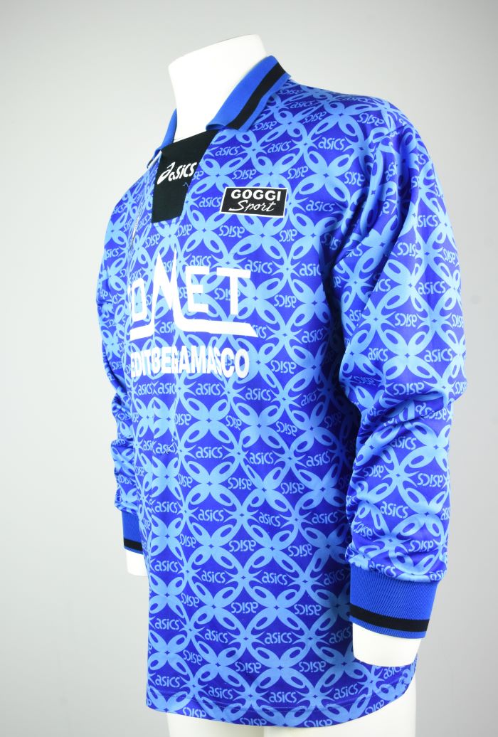 142-Italie-Atalanta-Trainingshirt-1995-1996-maatL-zij