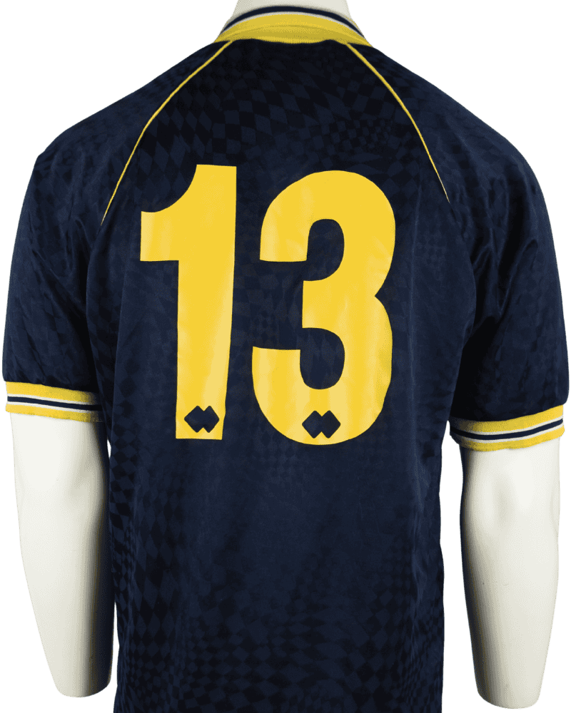 3033-modena-1997-1998-uit-maatXL-achter