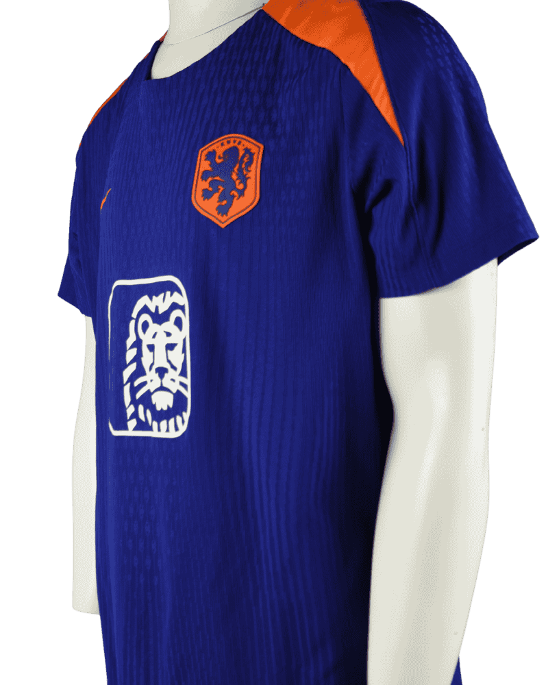 4017-Nationaal-team-Nederland-trainingsshirt-2024-2026-maatXL-zij
