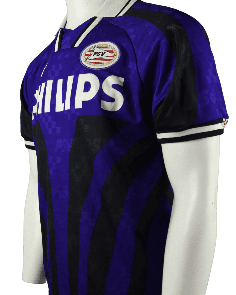 5022-Nederland-PSV-uit-1996-1997maatM-zij
