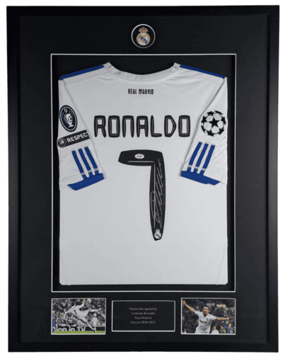 Real Madrid Gerahmtes Heimtrikot 2010-2011 Signiert von Cristiano Ronaldo (Inkl. Zertifikat)