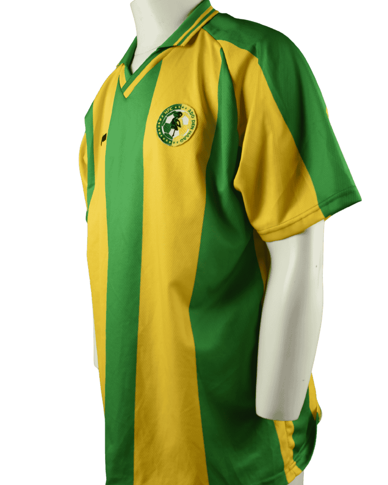 6096-ado-thuis-1998-2000-maatL valt als een XL-zij