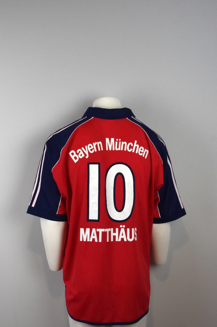 Bayern Munich home shirt 1999-2000 Lothar Matthäus size XL