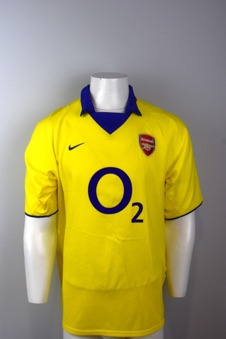 9312-Engeland-Arsenal-Uitshirt-O2-2003-2004-maatL-voor