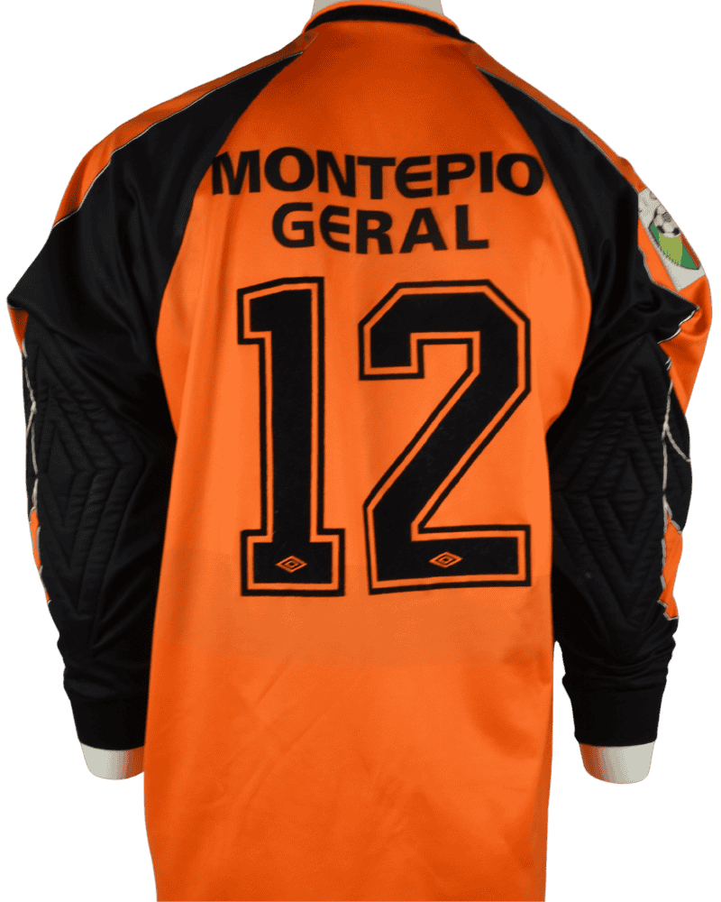 955-Portugal-Belenenses-keepersshirt-begin-2000-maatXL-achter