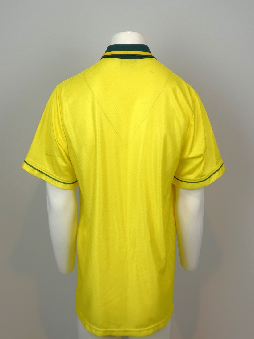 9812-Brazilië-Nationale Team-Thuisshirt-1994-1996-maatL-achter