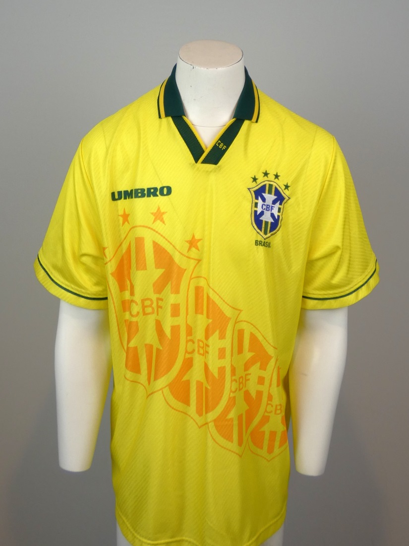 9812-Brazilië-Nationale Team-Thuisshirt-1994-1996-maatL-voor