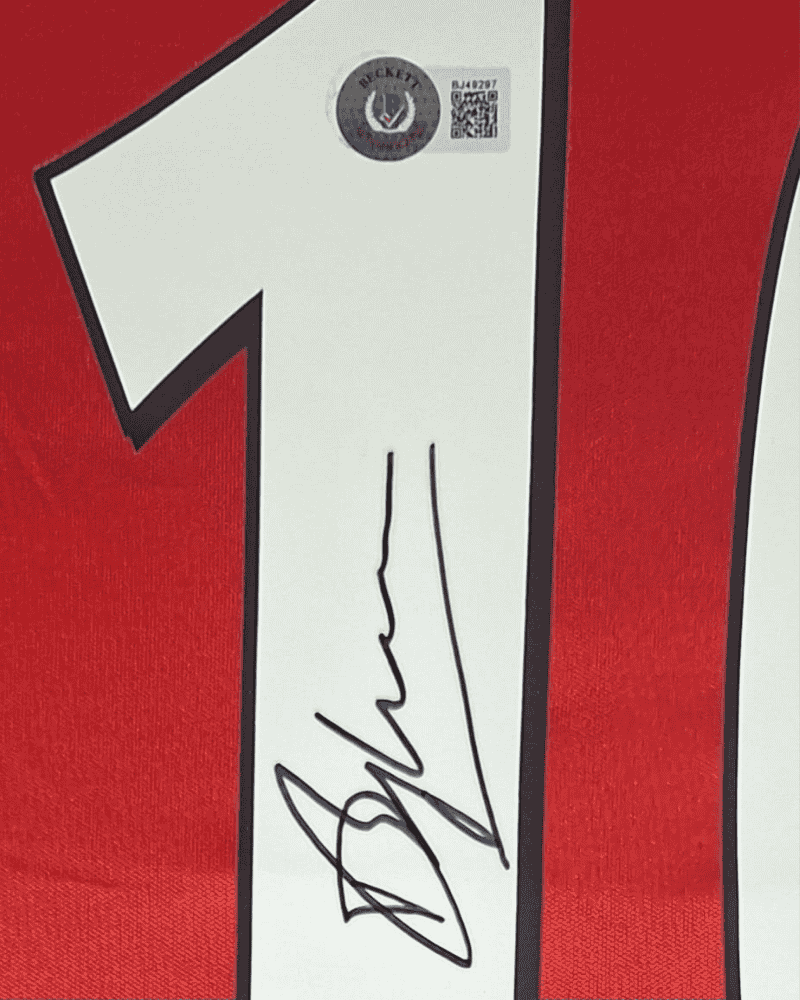 Bergkamp-Arsenal-thuisshirt-ingelijst-handtekening