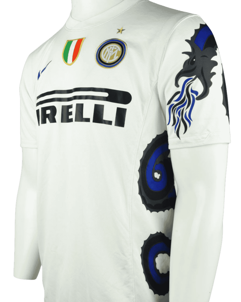 Italie-Inter-Milaan-Uitshirt-2010-2011-maatM-zij